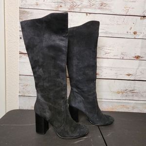 Dolce Vita Black Suede Knee High Heeled Boot..size 9